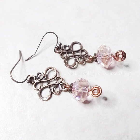 🍂🍁🍃 3/$25!!! Pale Pink Faceted Glass + Copper Filigree Dangle Earrings - Picture 1 of 6